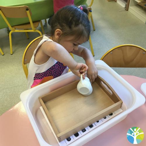 Activités autonomes type Montessori chez les PS